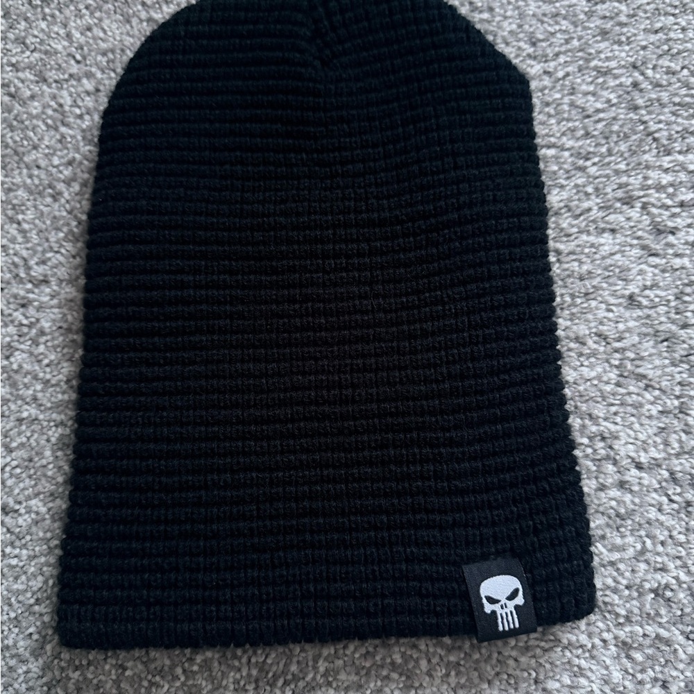 Men's Black Punisher Skull Beanie